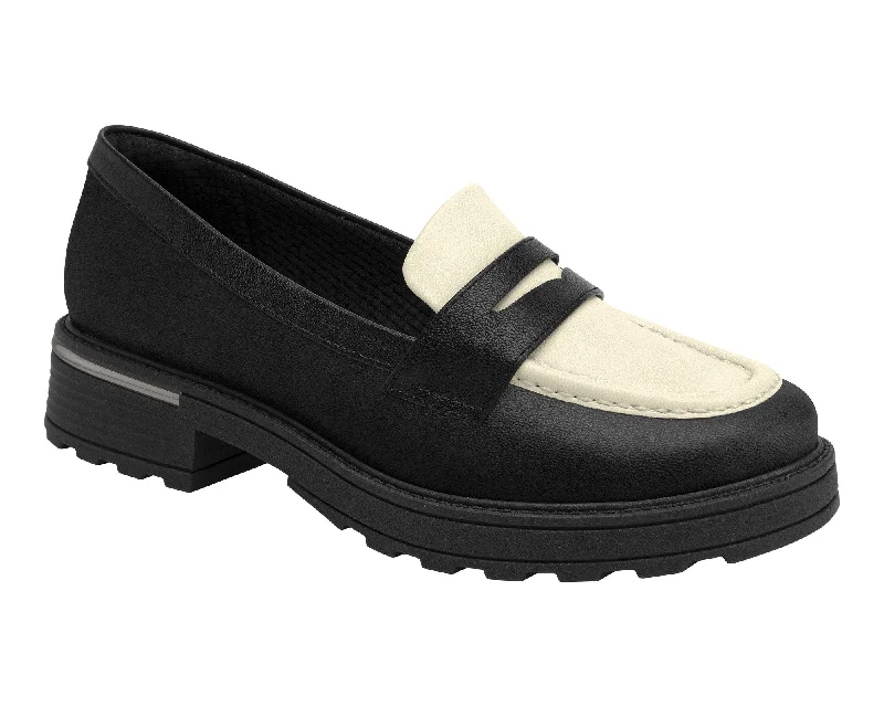 Piccadilly Ref: 735027-003. Transition seamlessly from casual to semi-formal wear with our classic loafers.