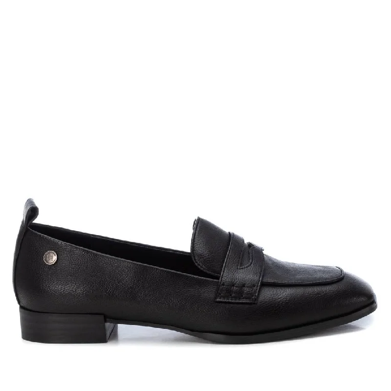 Women's Casual Loafers By XTI