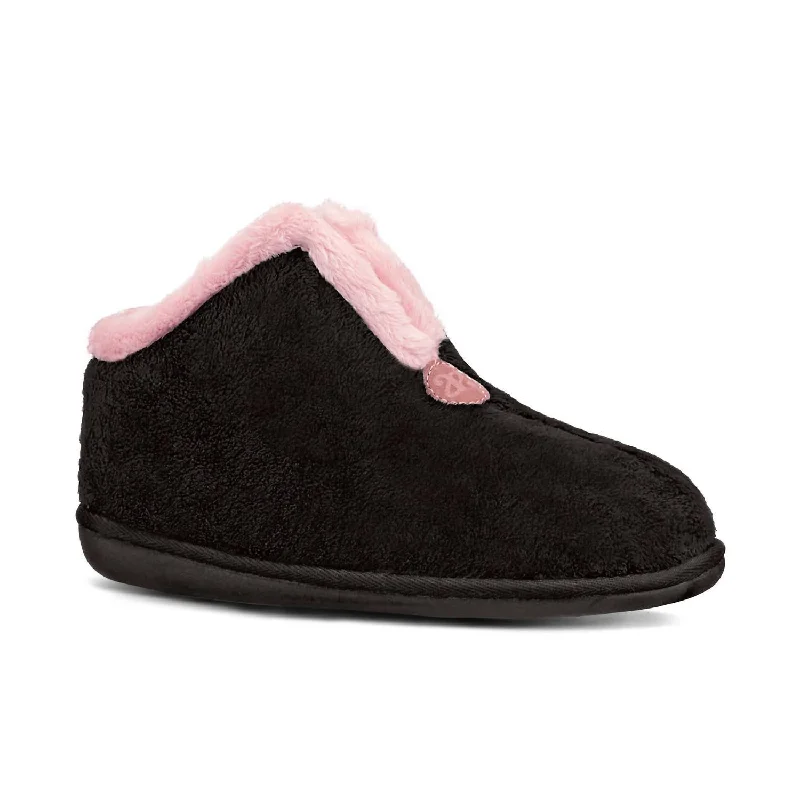 Women's Cozy Slippers In Black