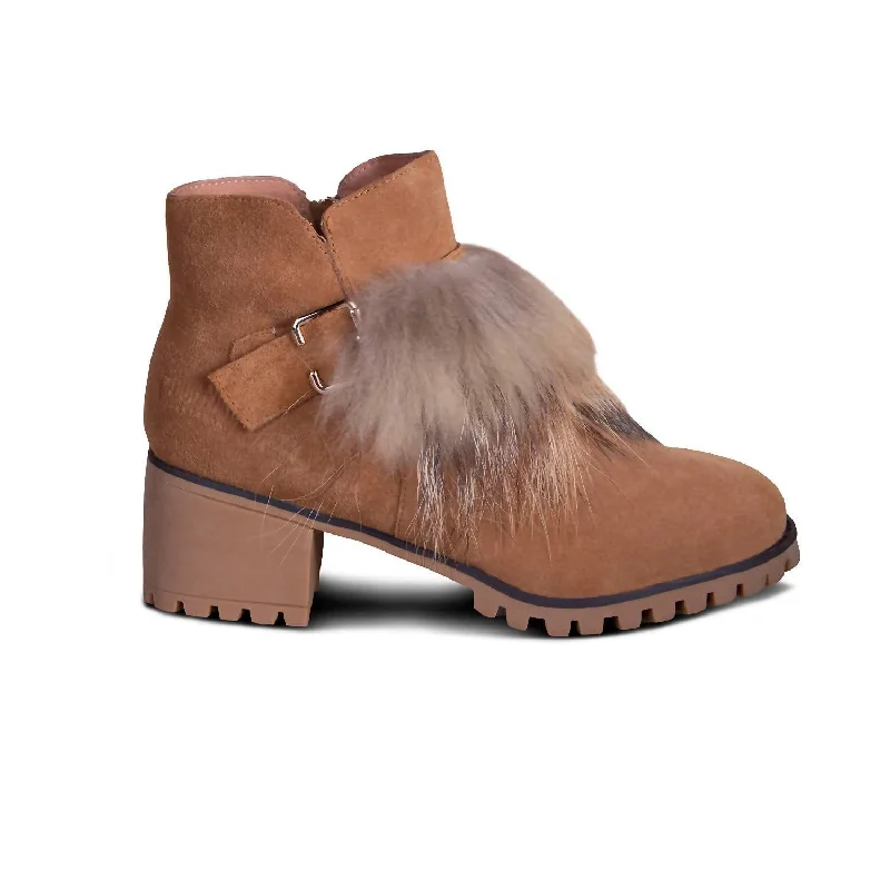 Ladies Amanda Sheepskin Boot In Tan