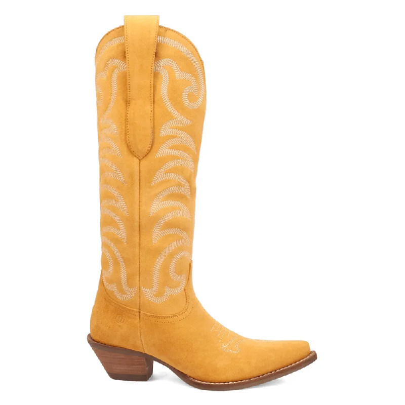 Movin' On Embroidered Snip Toe Cowboy Boots