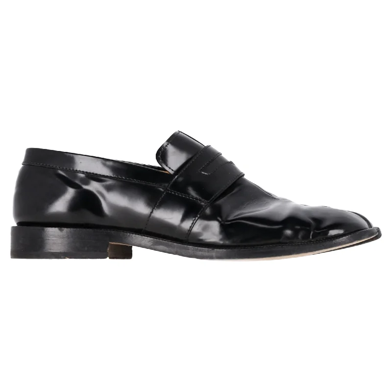 Maison Margiela tabi Loafers in Black Patent Calf Leather